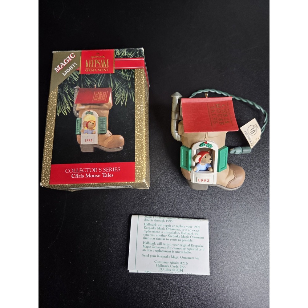 Hallmark Keepsake 1992 Chris Mouse Tales Magic Light Ornament NIB